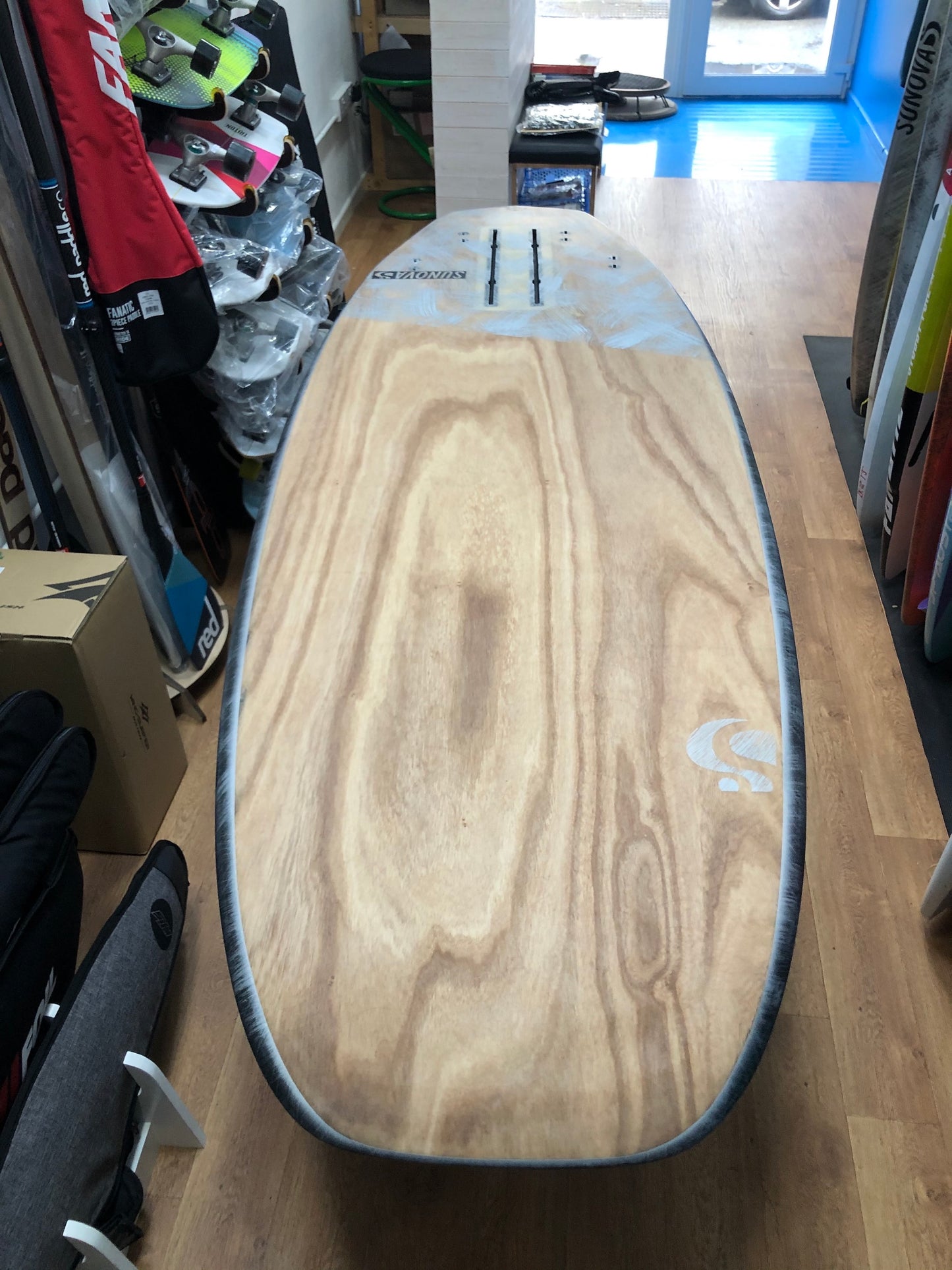 Sunova Foilboard 7'5 4in1 SUP - 118L