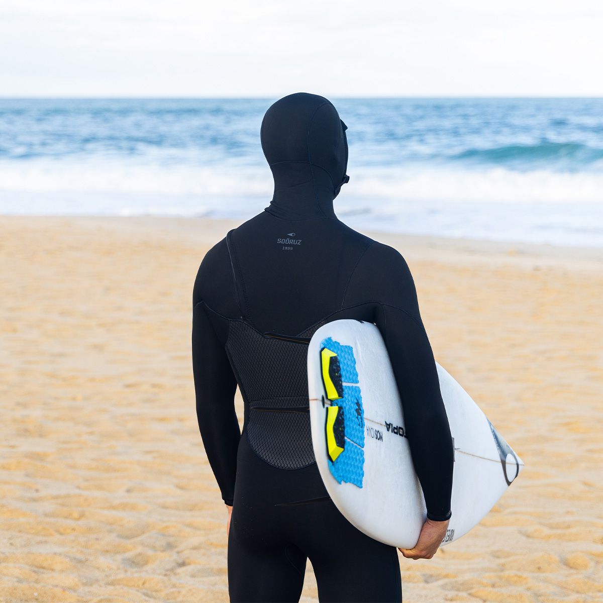 Sooruz FIGHTER Hooded 5/4/3 Fullsuit Chest Zip - Black (H23)