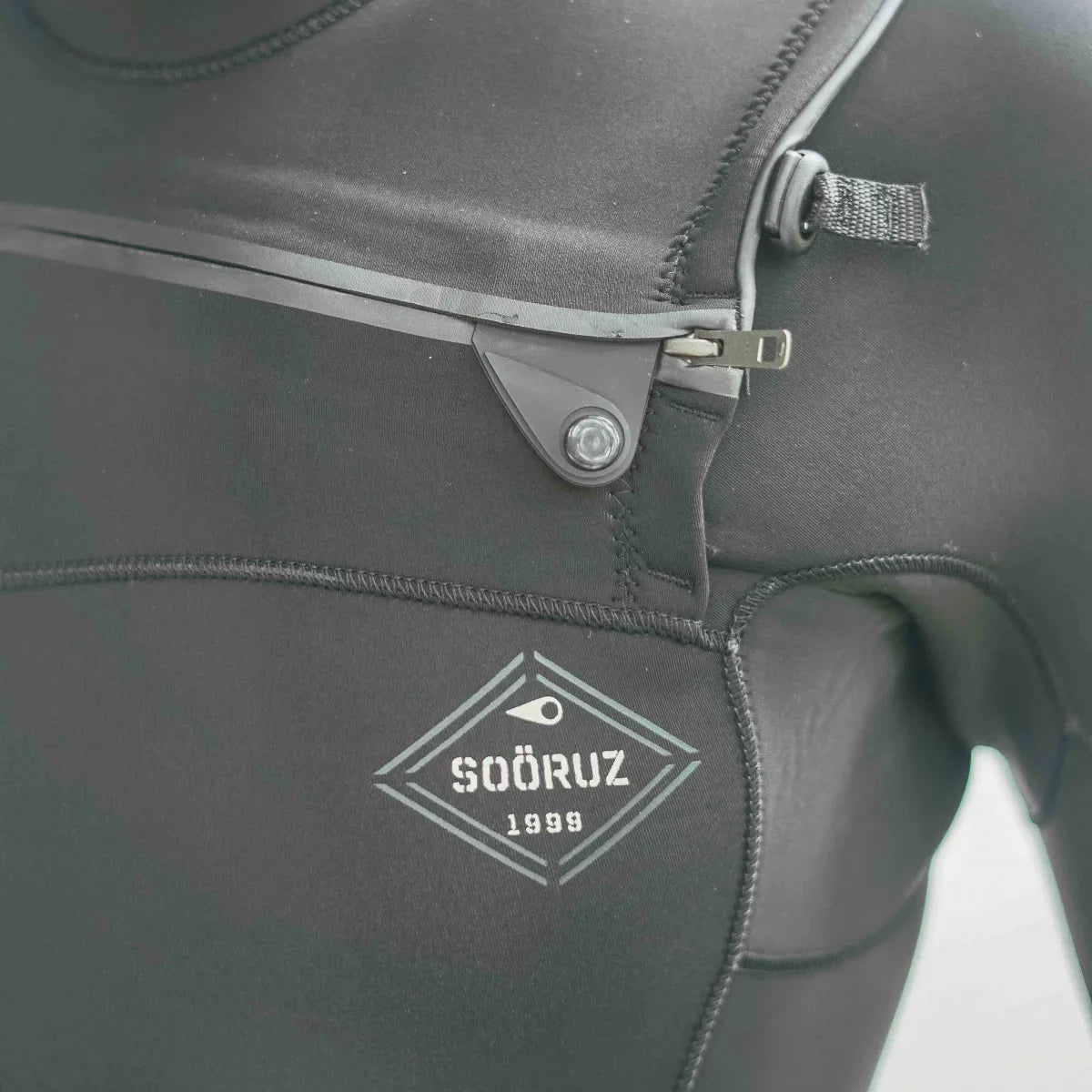 Sooruz FIGHTER 5/4/3 Fullsuit Chest Zip - Black (H22)